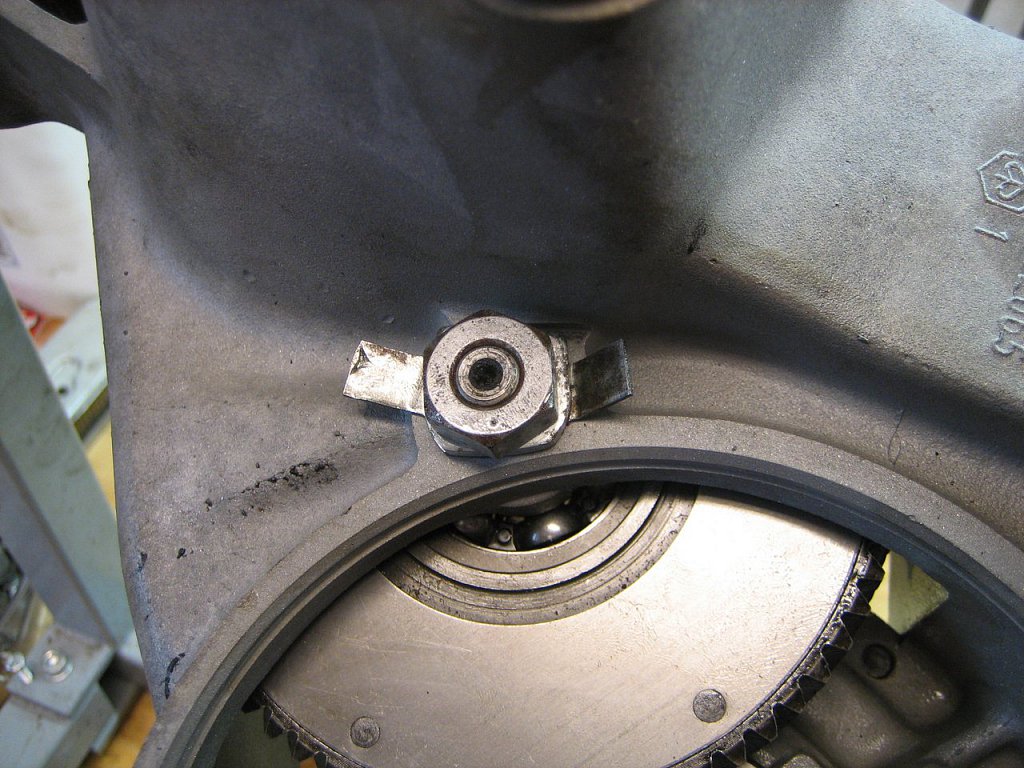 Vespresso-P200-85-Motorblok-Opbouw-042.jpg