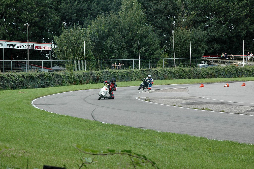 DSC-1592a.jpg