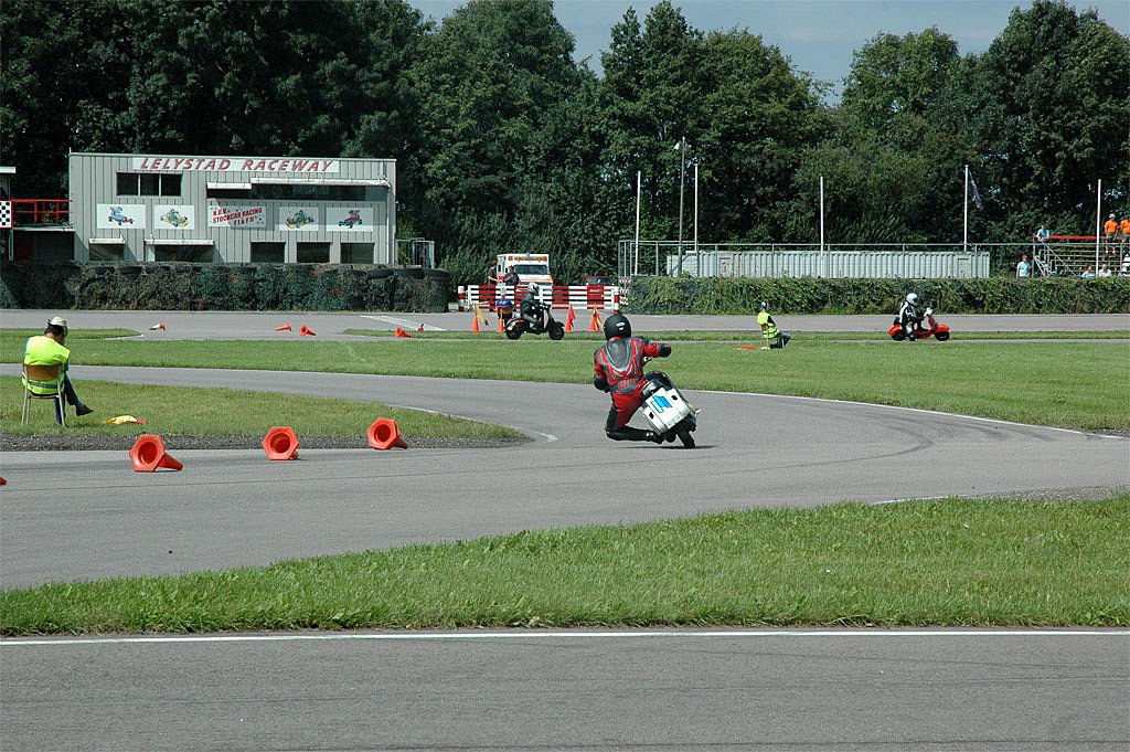 DSC-1629a.jpg