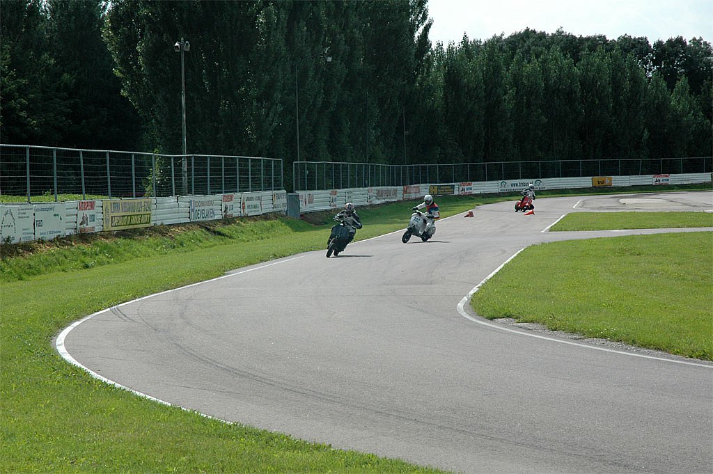 DSC-1651a.jpg
