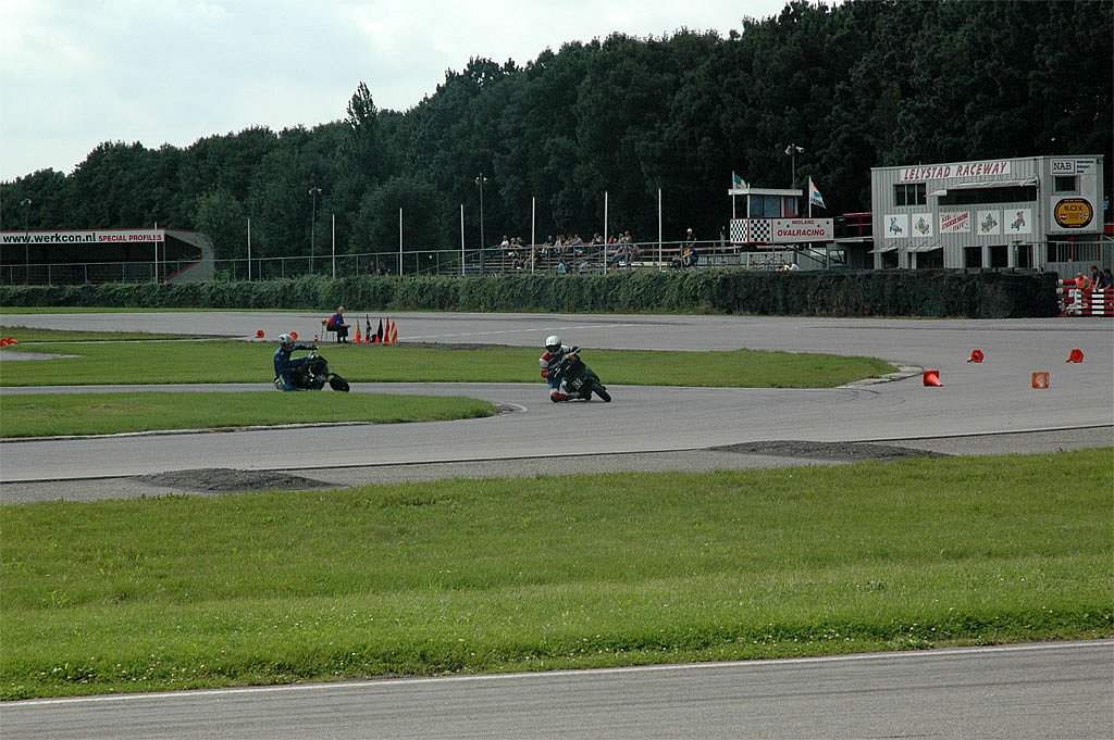 DSC-1662a.jpg
